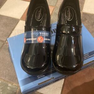 Easy Street Shiny Black Mules